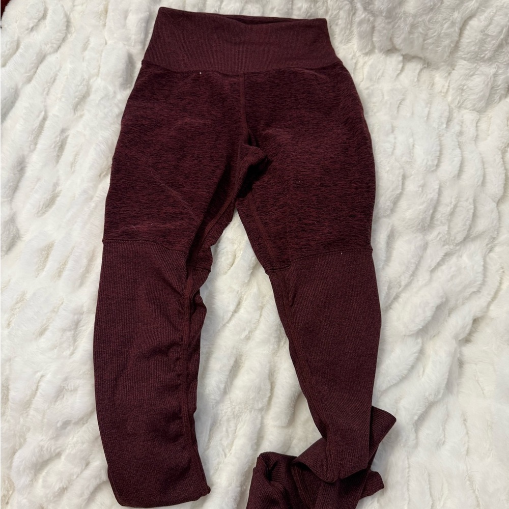 Alo Yoga leggings